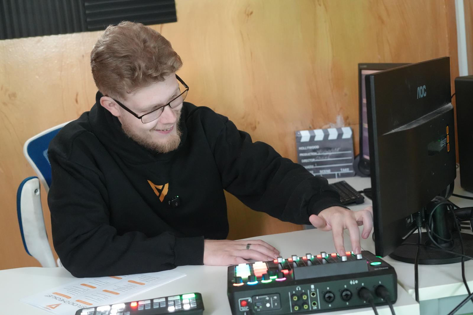 Studio Supervisor